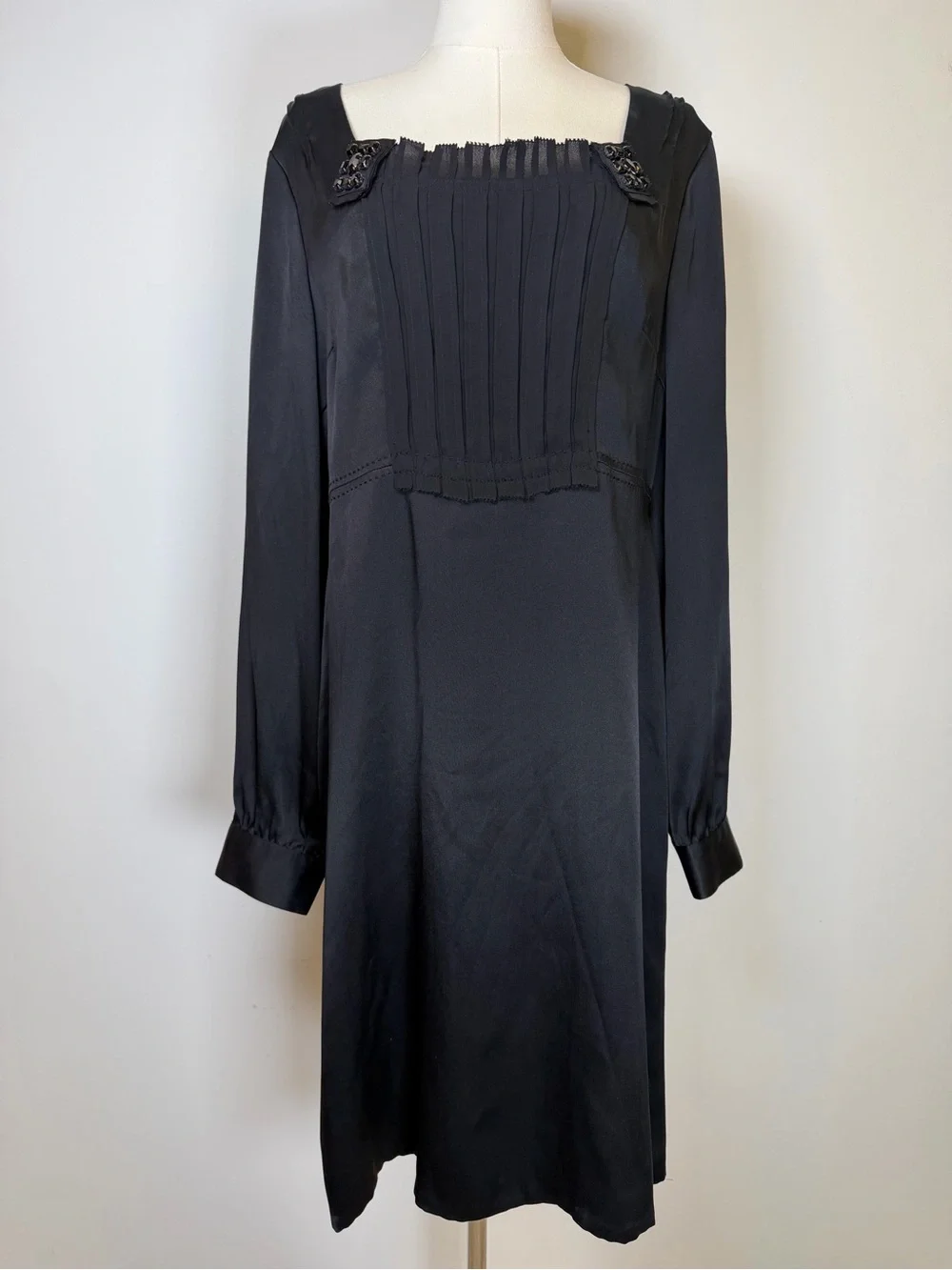 Tory Burch | Black Silk Long Sleeve Pleated Bodice Dress Women’s Size 14